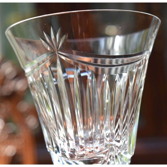 Vintage Cut Crystal Claret Wine Glass Starburst Base European Lead Crystal - Picture 5 of 6